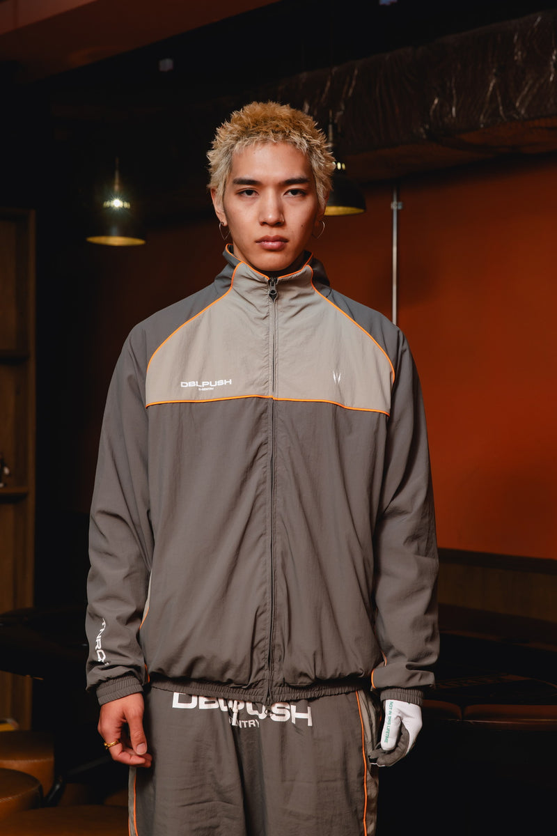 TNRCN NYLON SETUP JACKET KHAKI