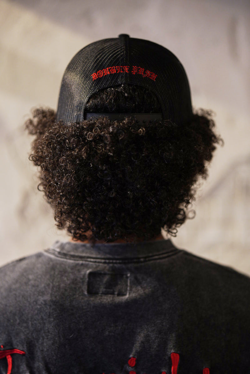 INTOXICATED FLAT CAP | BLACK