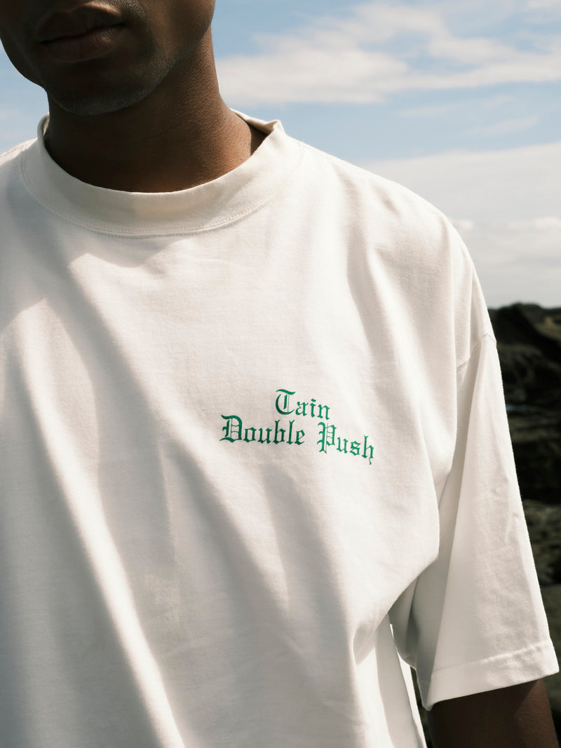 DREAMIN’ SHORT SLEEVE T-SHIRTS / WHITE