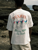 DREAMIN’ SHORT SLEEVE T-SHIRTS / WHITE