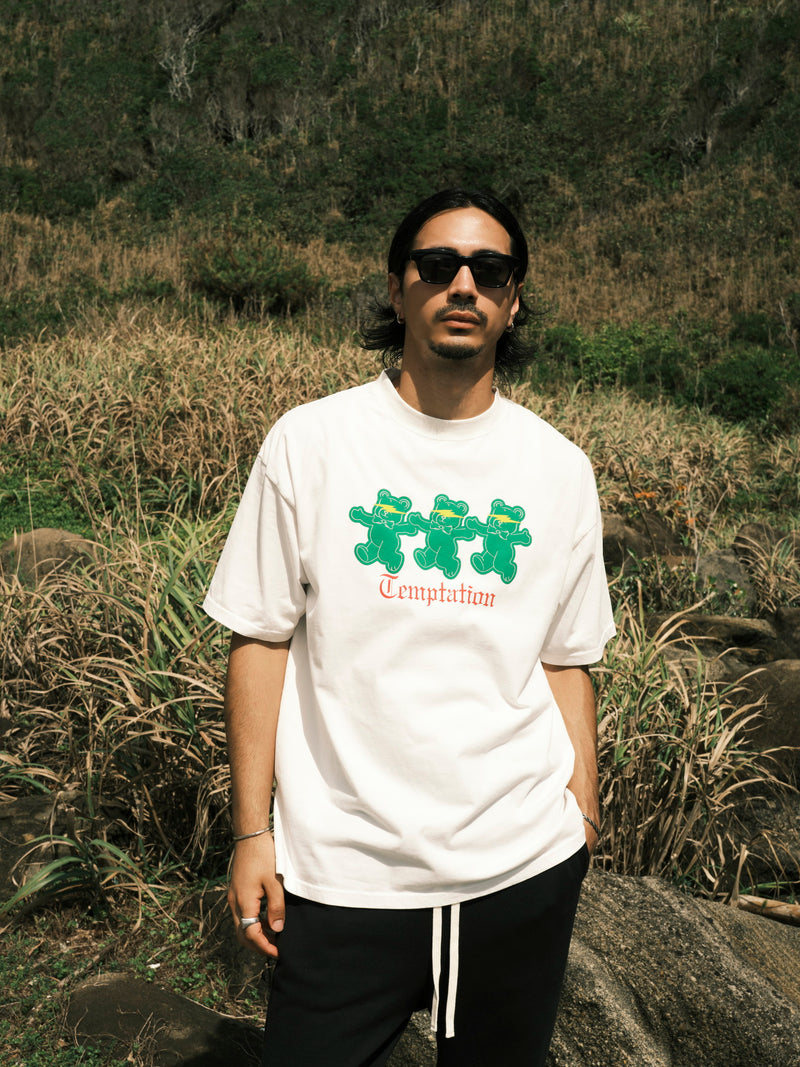 TEMPTATION SHORT SLEEVE T-SHIRTS / WHITE